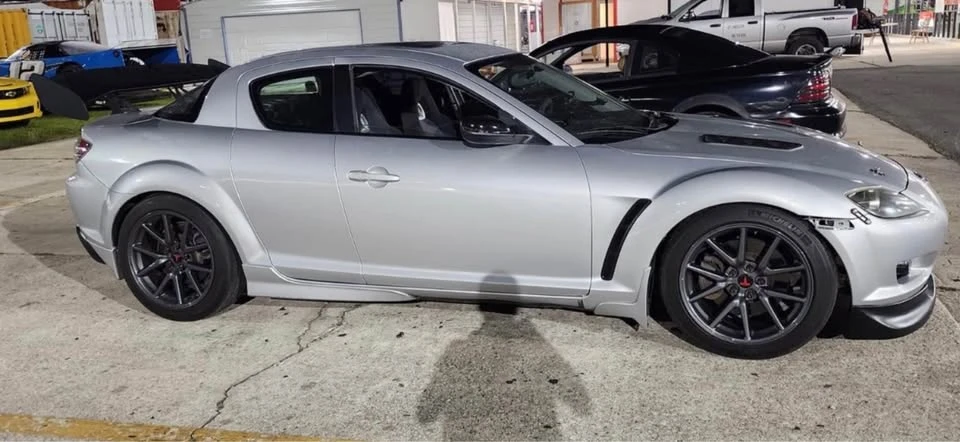 2005 Mazda RX-8 1st Gen - Image 11 of 12