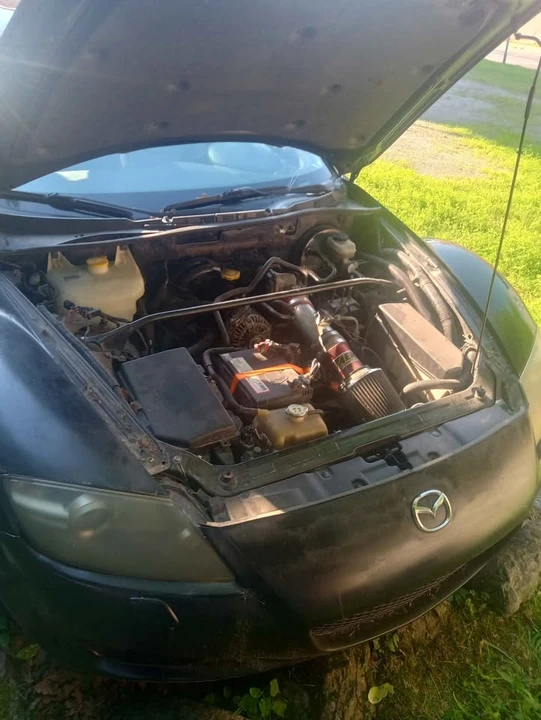 2005 Mazda RX-8 1st Gen - Image 10 of 11