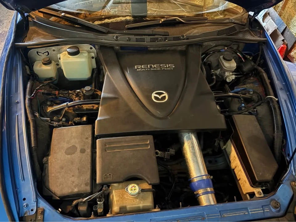 2005 Mazda RX-8 1st Gen - Image 2 of 5