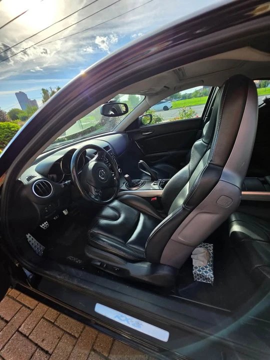 2005 Mazda RX-8 1st Gen - Image 12 of 13
