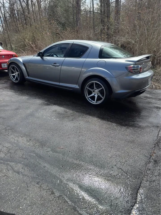 2005 Mazda RX-8 1st Gen - Image 2 of 4