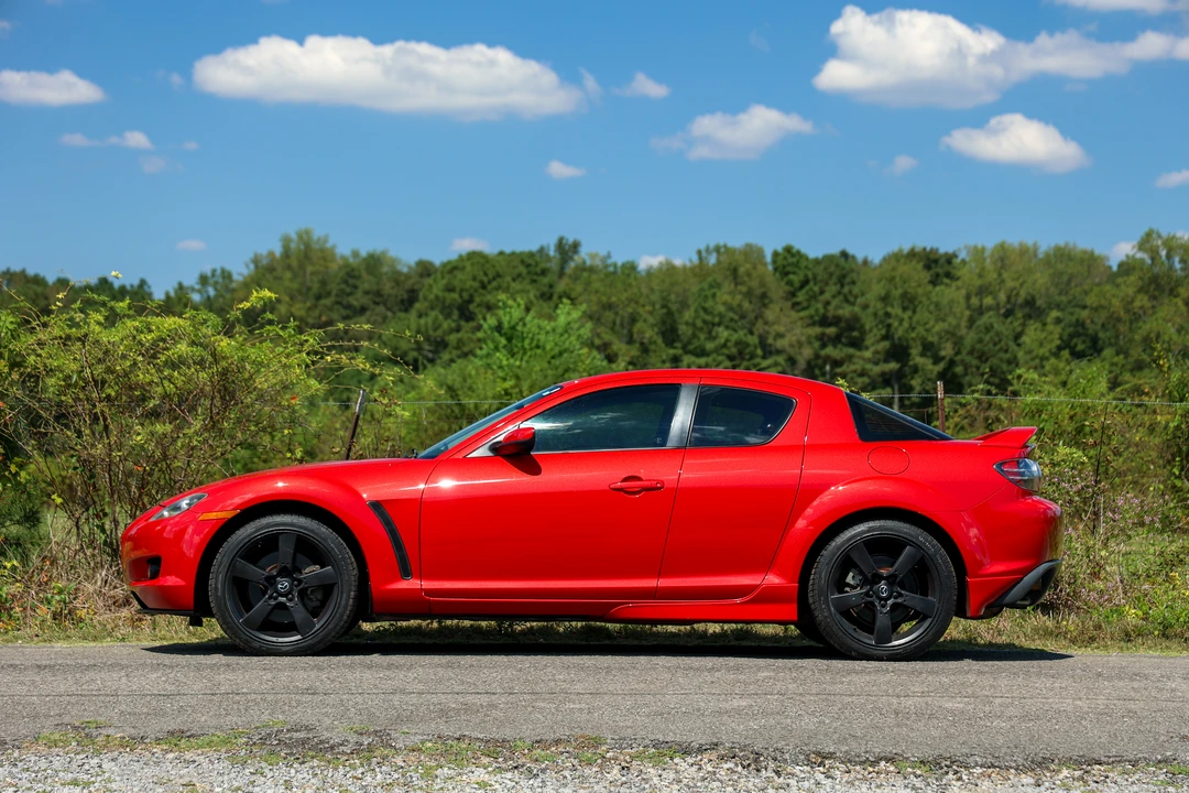 2005 Mazda RX-8 1st Gen - Image 2 of 31