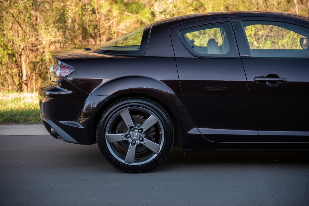 2005 Mazda RX-8 1st Gen - Image 27 of 31