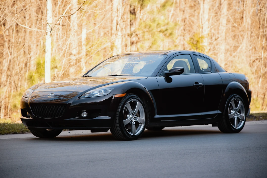 2005 Mazda RX-8 1st Gen - Image 2 of 31