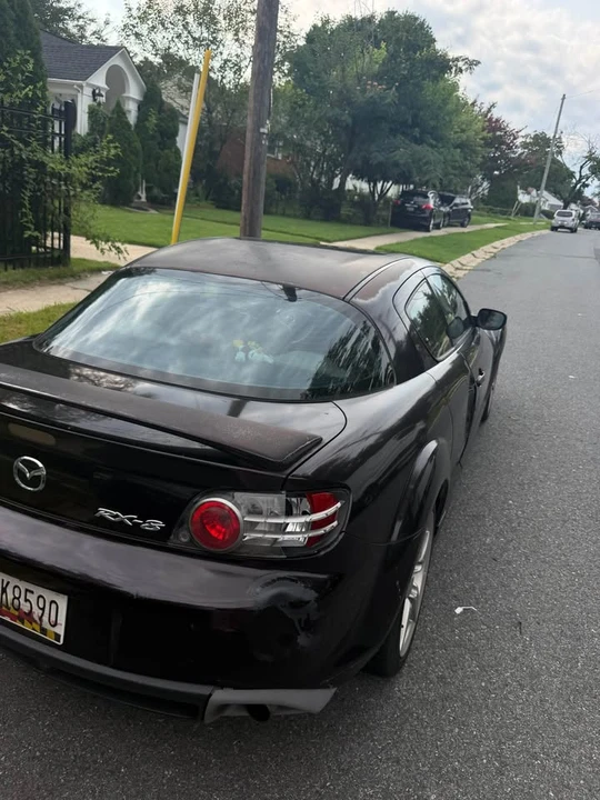 2005 Mazda RX-8 1st Gen - Image 2 of 16
