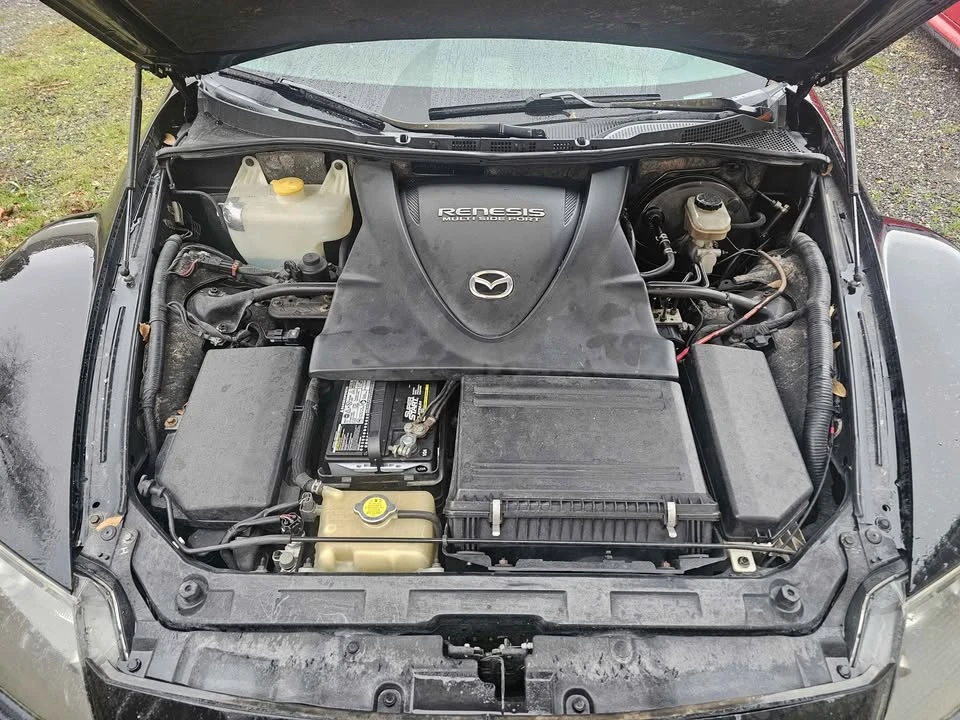 2005 Mazda RX-8 1st Gen - Image 10 of 15