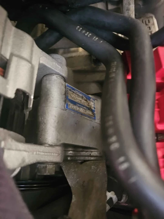 2005 Mazda RX-8 1st Gen - Image 14 of 15