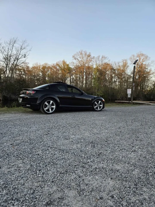 2005 Mazda RX-8 1st Gen - Image 2 of 3