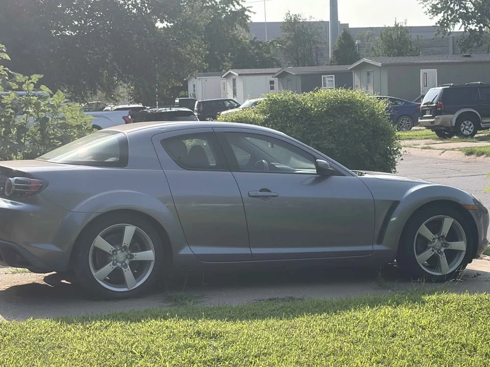 2005 Mazda RX-8 1st Gen - Image 2 of 7