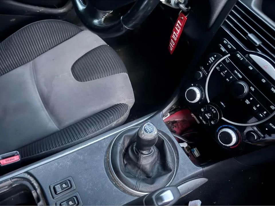 2005 Mazda RX-8 1st Gen - Image 9 of 10