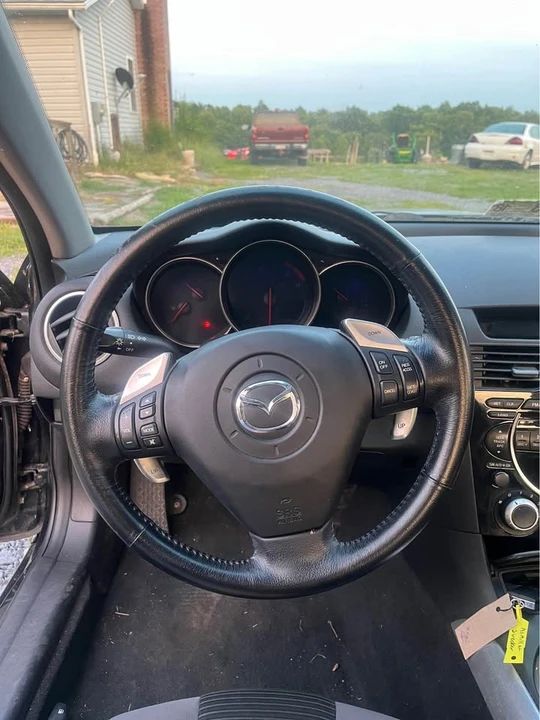 2005 Mazda RX-8 1st Gen - Image 9 of 11