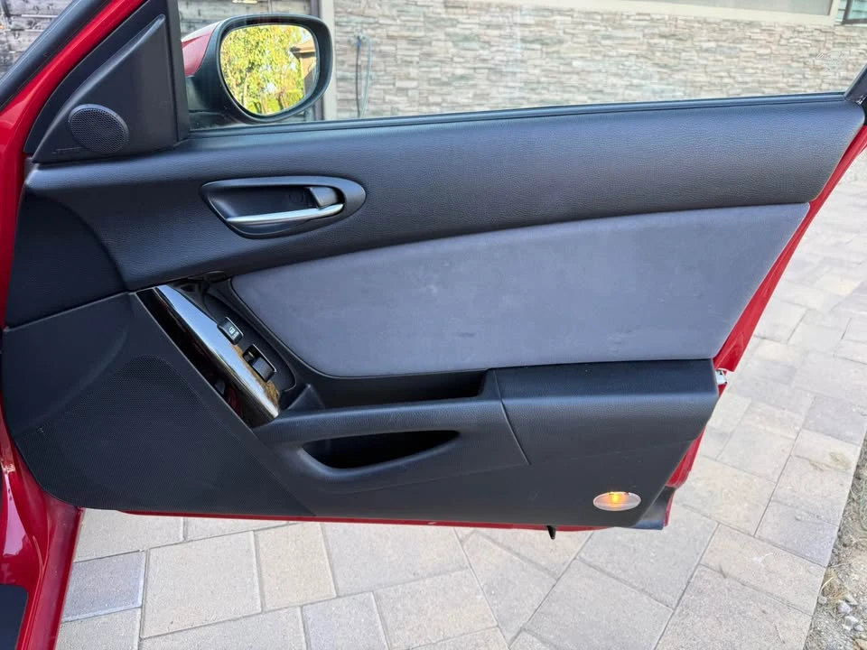 2005 Mazda RX-8 1st Gen - Image 12 of 17