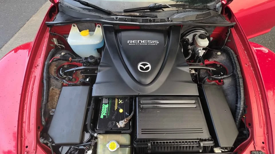 2005 Mazda RX-8 1st Gen - Image 10 of 12