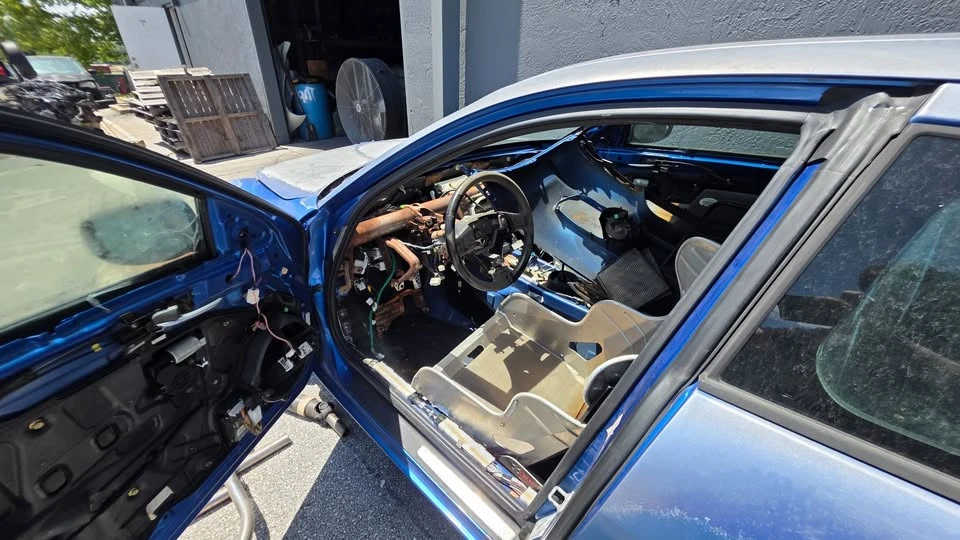 2005 Mazda RX-8 1st Gen - Image 16 of 20