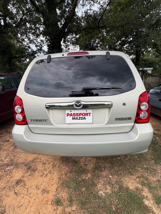 2005 Mazda - Image 13 of 13