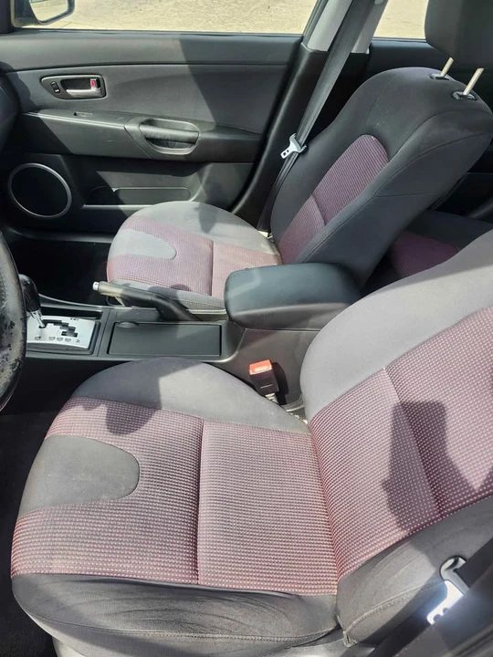 2005 Mazda Mazda 3 1st Gen - Image 11 of 17