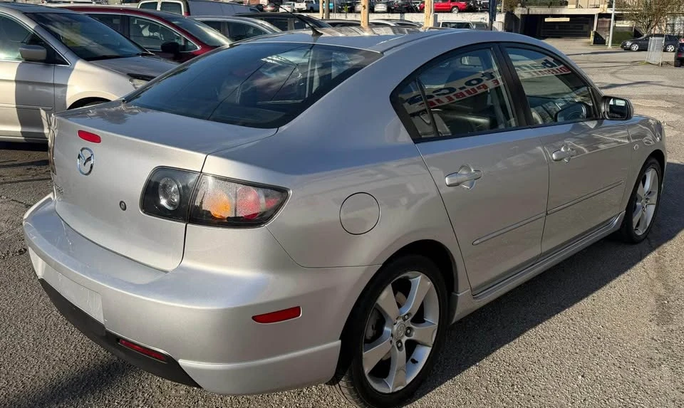2005 Mazda Mazda 3 1st Gen - Image 5 of 14