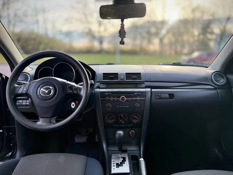 2005 Mazda Mazda 3 1st Gen - Image 8 of 10