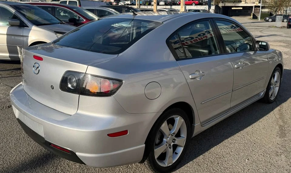 2005 Mazda Mazda 3 1st Gen - Image 5 of 14