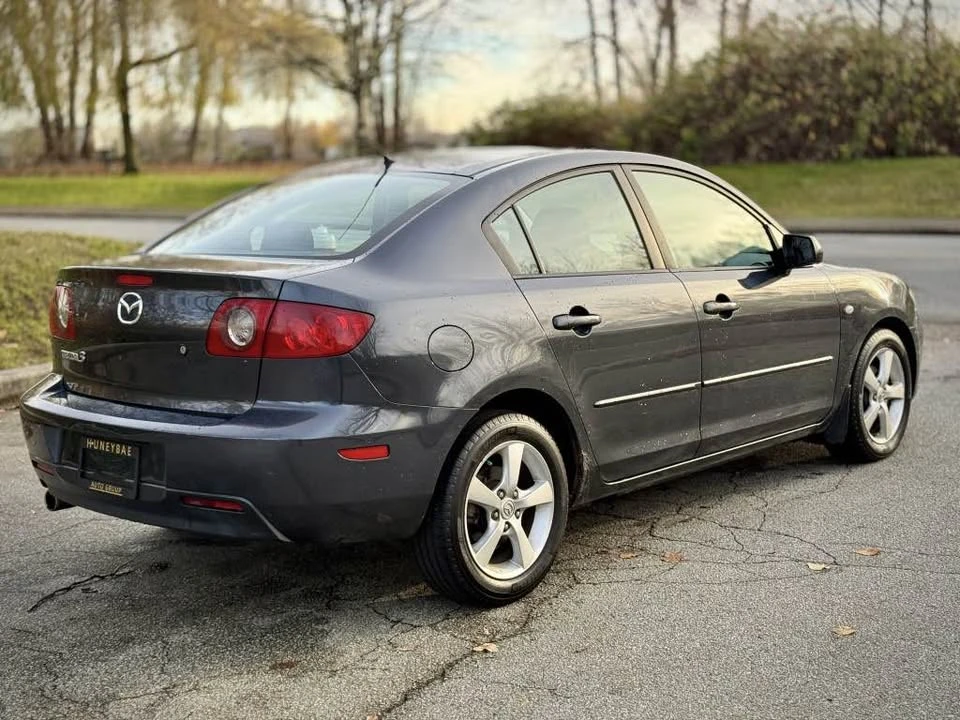 2005 Mazda Mazda 3 1st Gen - Image 3 of 10