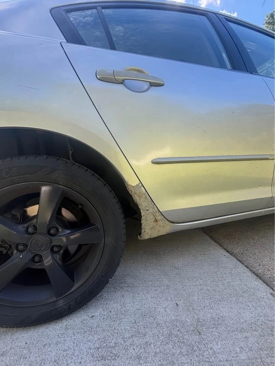 2005 Mazda Mazda 3 1st Gen - Image 6 of 10
