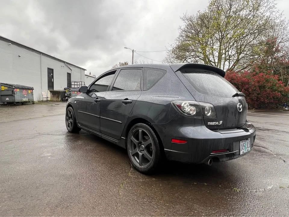 2005 Mazda Mazda 3 1st Gen - Image 3 of 12