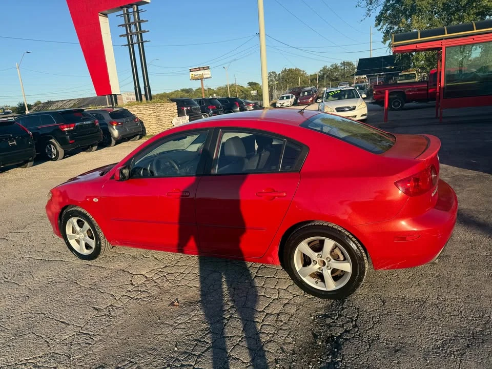 2005 Mazda Mazda 3 1st Gen - Image 9 of 10