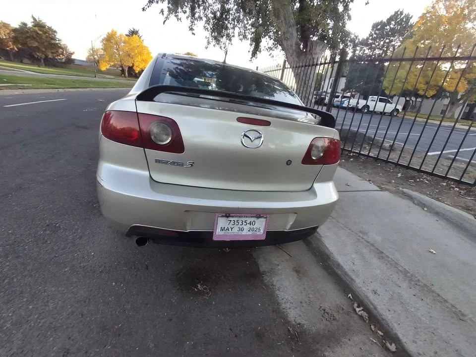 2005 Mazda Mazda 3 1st Gen - Image 4 of 10