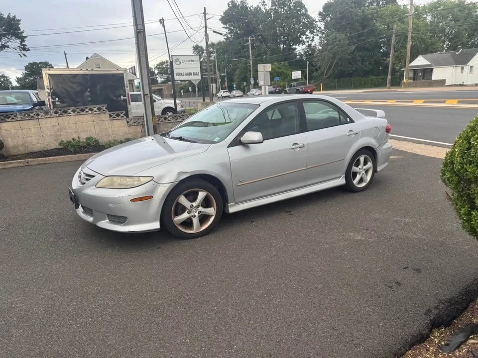 2005 Mazda Mazda 3 1st Gen - Image 11 of 15