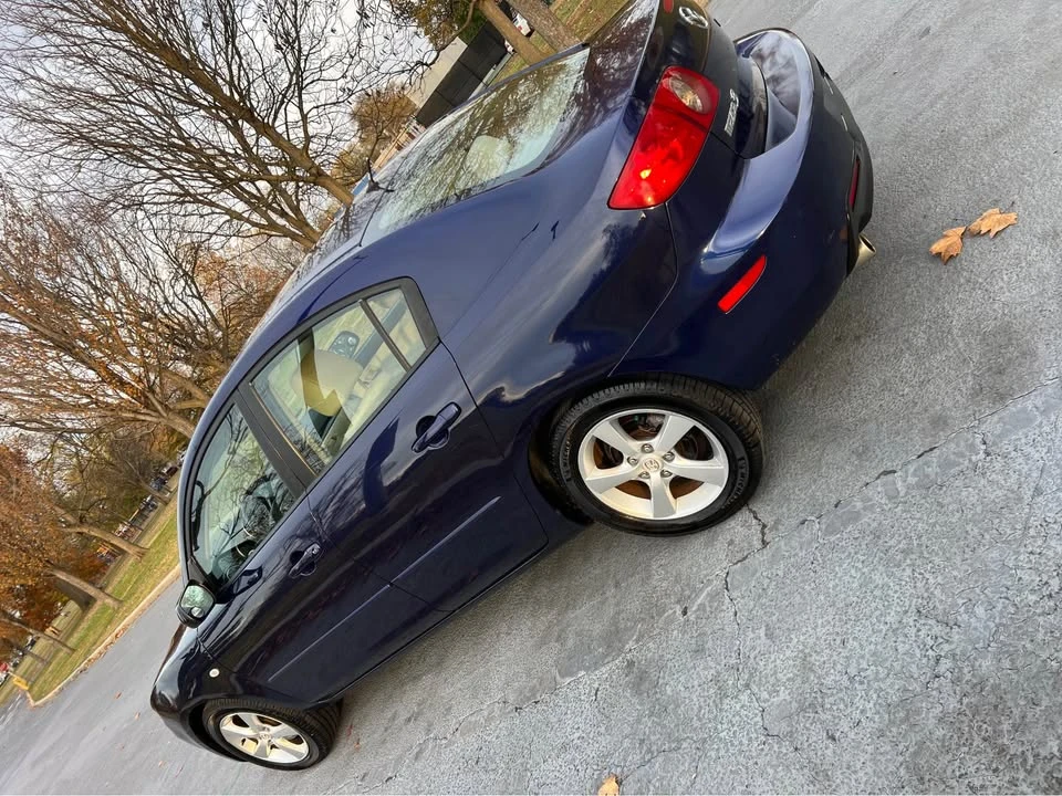 2005 Mazda Mazda 3 1st Gen - Image 3 of 9