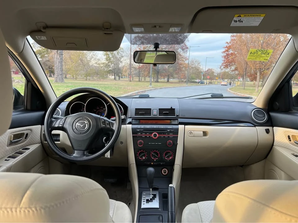 2005 Mazda Mazda 3 1st Gen - Image 9 of 9