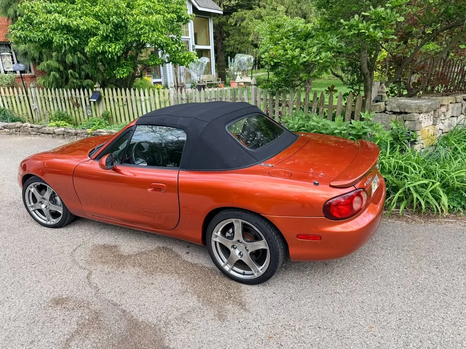 2005 Mazda NB Mazdaspeed MX-5 Miata - Image 2 of 12