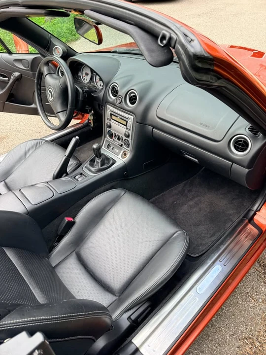 2005 Mazda NB Mazdaspeed MX-5 Miata - Image 9 of 12