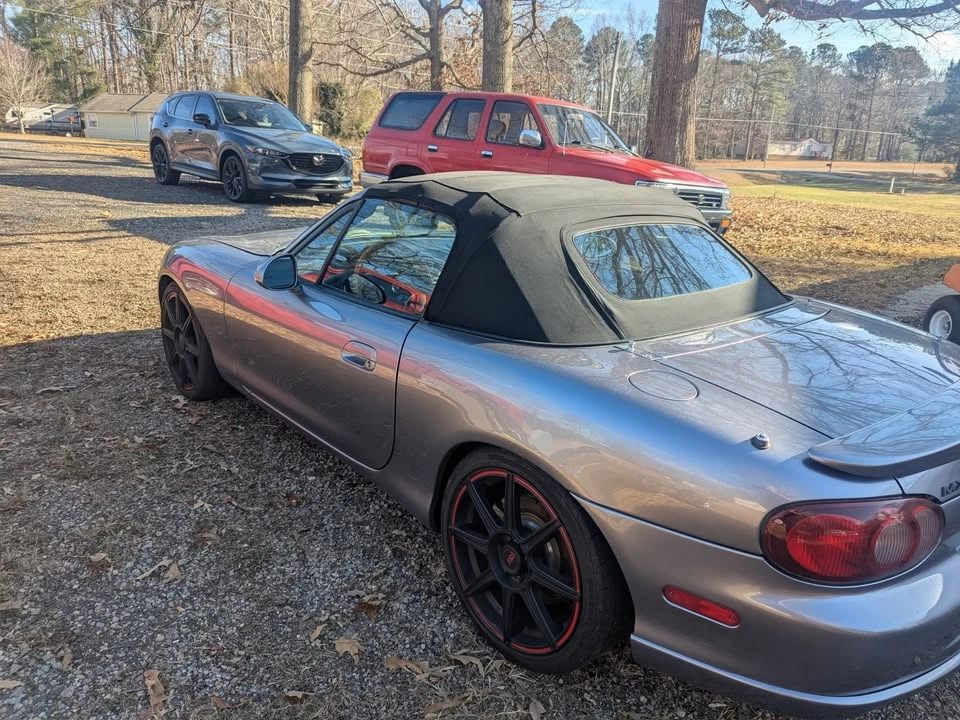 2005 Mazda NB Mazdaspeed MX-5 Miata - Image 5 of 9