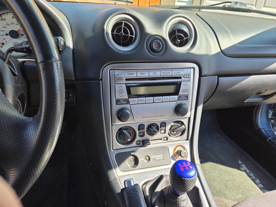 2005 Mazda NB MX-5 Miata - Image 13 of 15