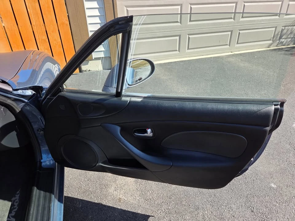 2005 Mazda NB MX-5 Miata - Image 6 of 15