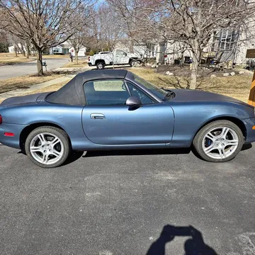 2005 Mazda MX-5 Convertible