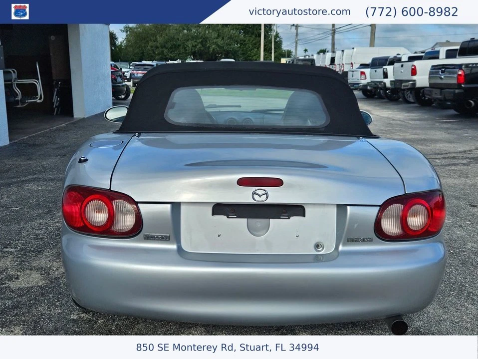 2005 Mazda NB MX-5 Miata - Image 10 of 19
