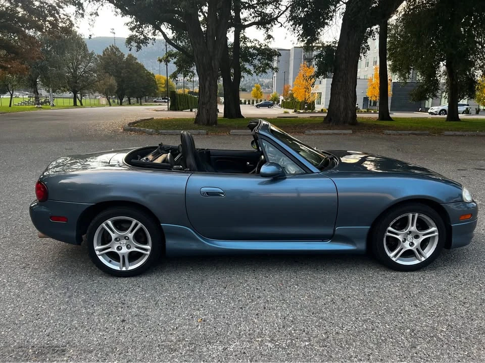 2005 Mazda NB MX-5 Miata - Image 9 of 10