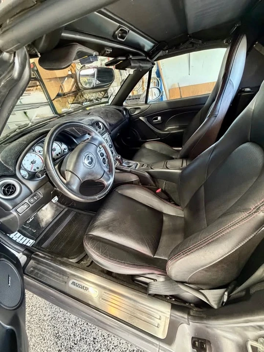 2005 Mazda NB MX-5 Miata - Image 6 of 9