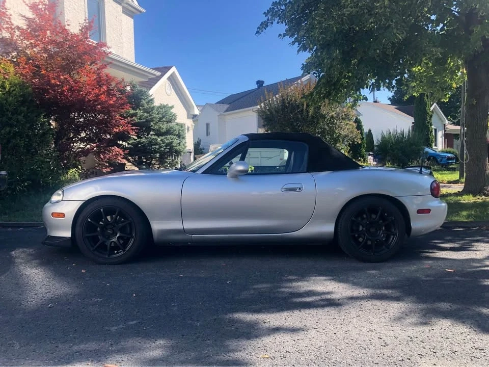2005 Mazda NB MX-5 Miata - Image 2 of 5