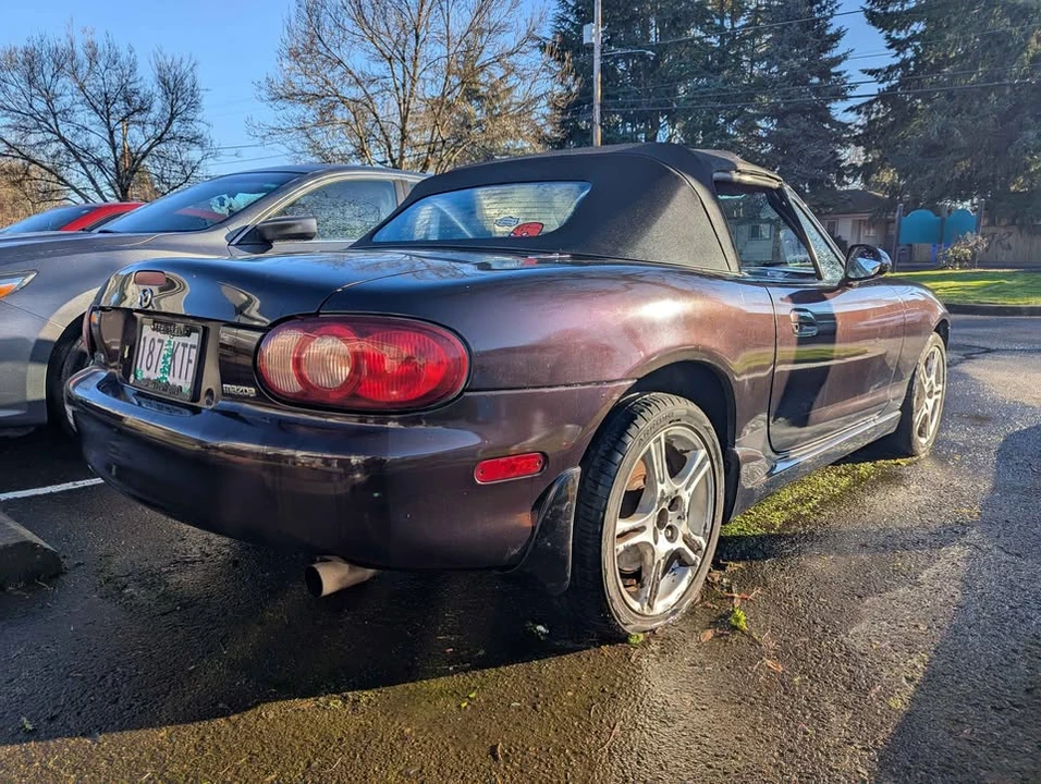 2005 Mazda NB MX-5 Miata - Image 3 of 17