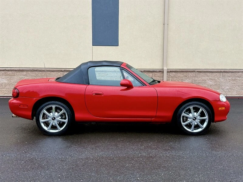 2005 Mazda NB MX-5 Miata - Image 4 of 20