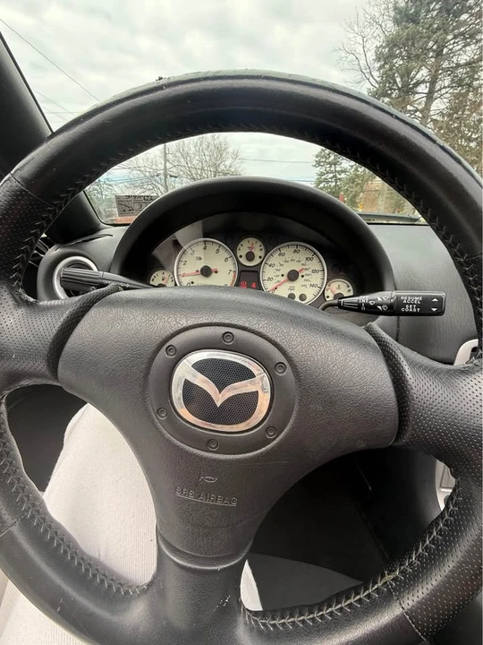 2005 Mazda NB MX-5 Miata - Image 9 of 10