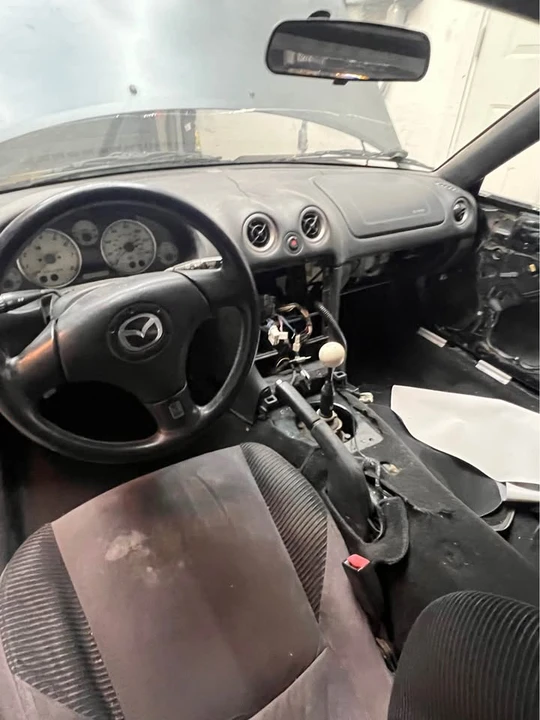 2005 Mazda NB MX-5 Miata - Image 3 of 5