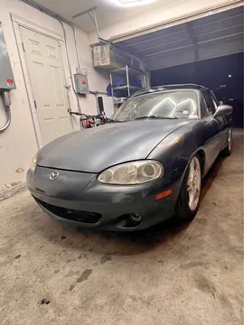 2005 Mazda MX-5 Miata