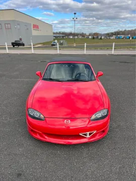 2005 Mazda MX-5 Miata