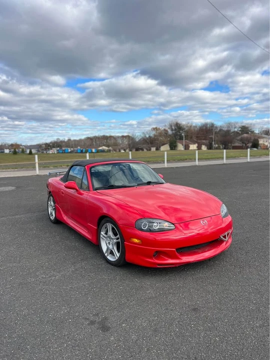 2005 Mazda NB MX-5 Miata - Image 2 of 19