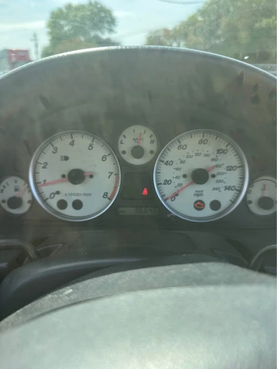 2005 Mazda NB MX-5 Miata - Image 4 of 8