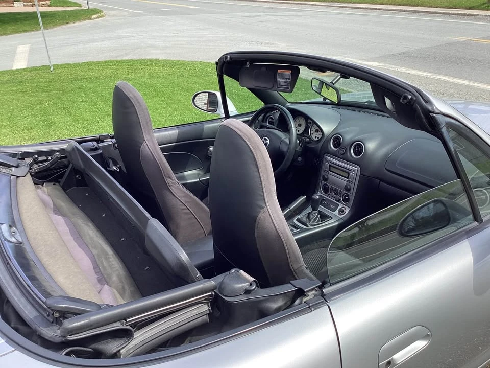 2005 Mazda NB MX-5 Miata - Image 5 of 12